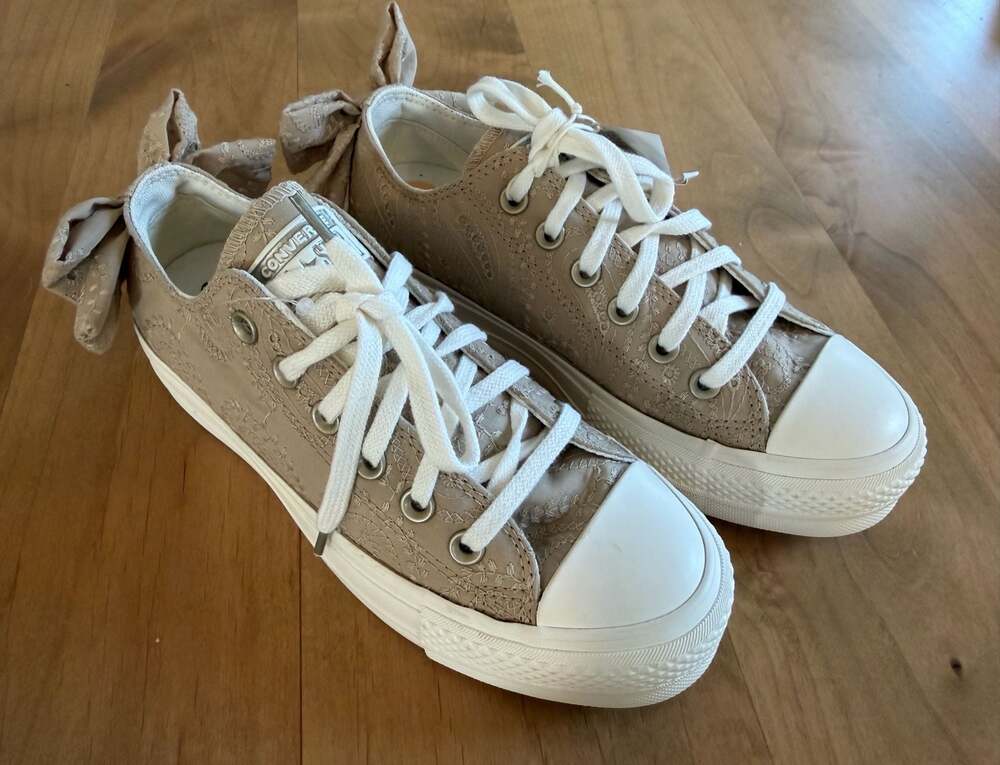 Converse Chuck Taylor All Star Lift Bow Sneakers Nutty Granola Sz 7